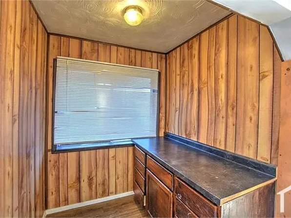 2135 E Prairie St, Decatur, IL 62521