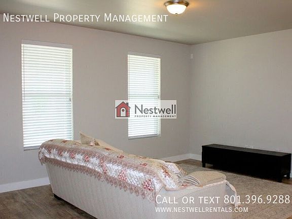 3rd image of 10492 S Kestrel Rise Rd