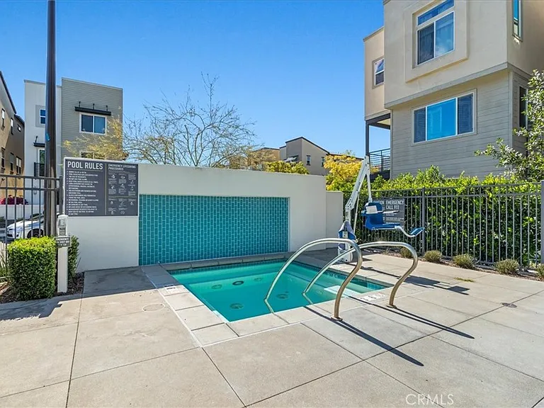 634 Daniel Freeman Cir — Photo 56