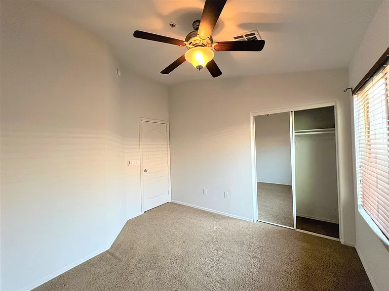 2150 W Alameda Rd #1045 — Photo 42