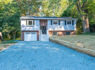 1149 Locust Tree Dr, Annapolis, MD 21409