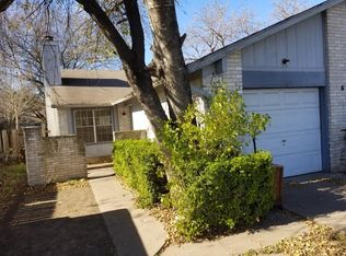 6902 S 1st St, Austin, TX 78745