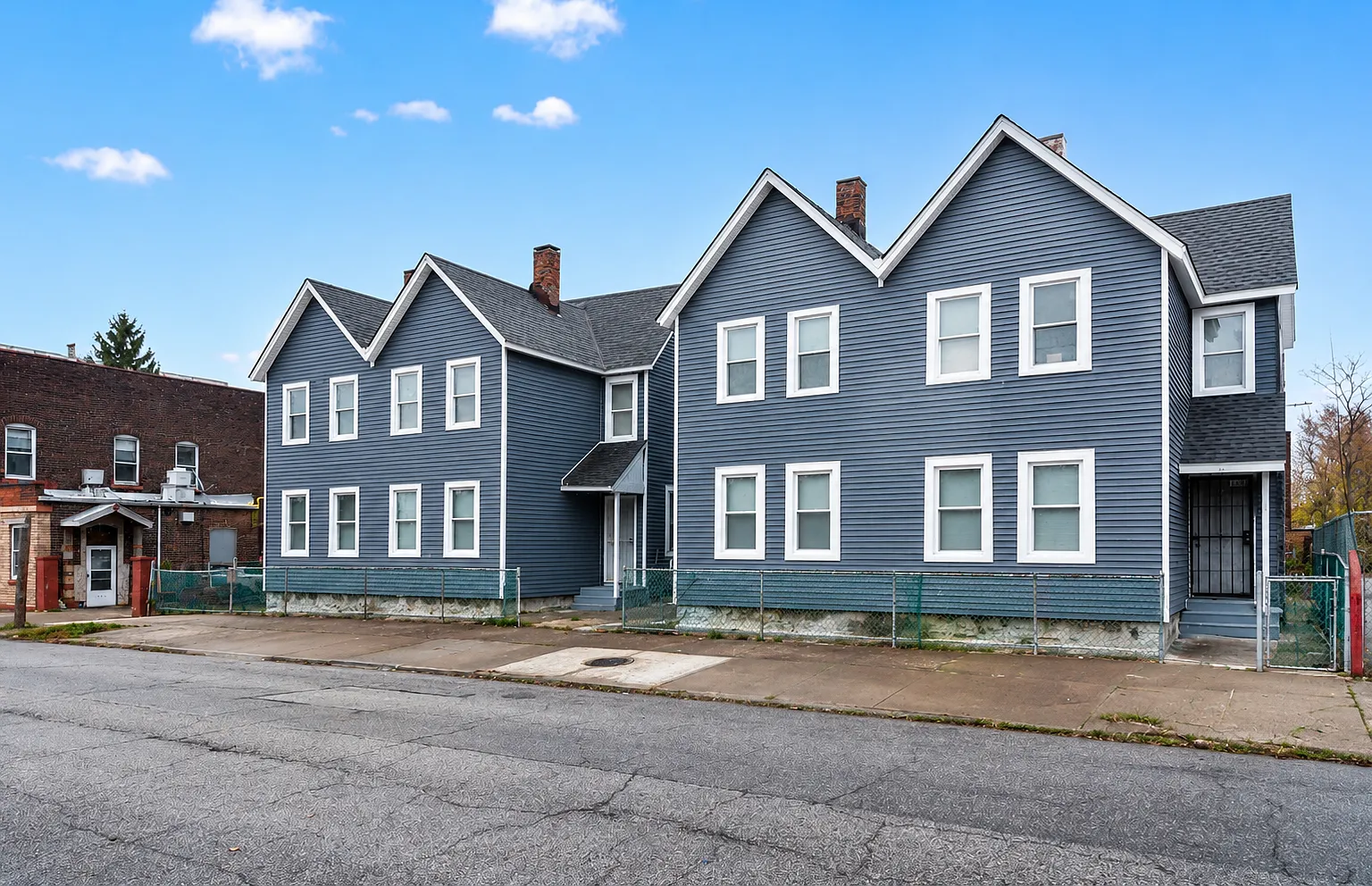 1361 East 45th Street, Unit A — Photo 1