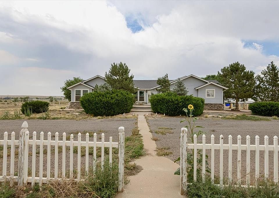 1st image of 544 N Raymont Dr
