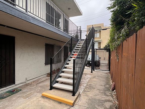 3rd image of 4511 36th St Unit 7