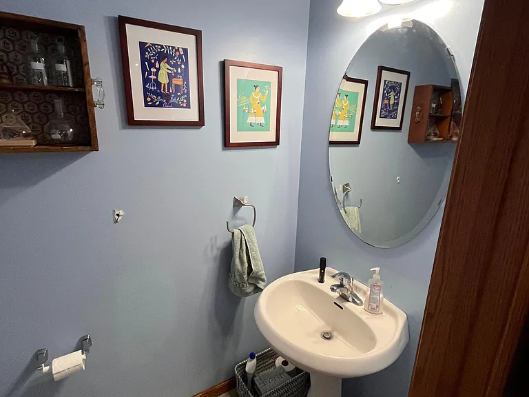 4900 Underwood Ln N #C — Photo 5