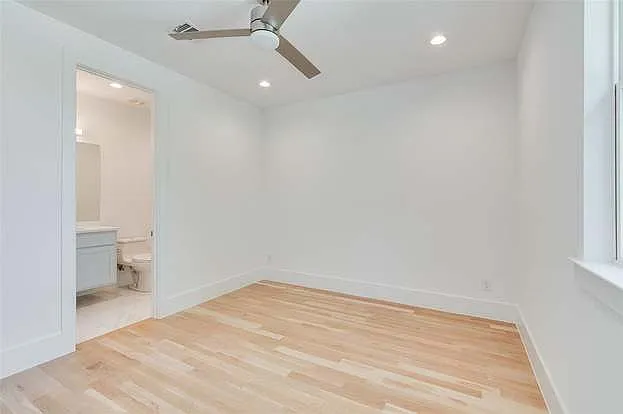 6135 Velasco Ave — Photo 68