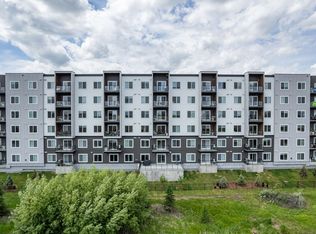 14005 28th Ave SW, Edmonton, AB T6W5H9