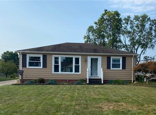 11441 Schwab Dr, Parma, OH