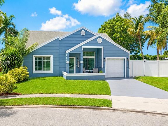5th image of 8311 SW 12th St #1