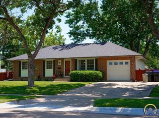 3108 SW Arnold Ave, Topeka, KS 66614