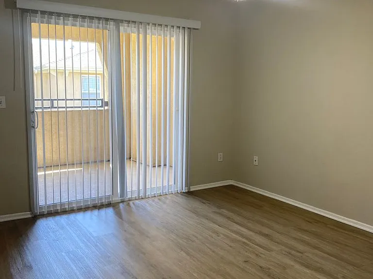 de Tolosa Ranch Apartments — Photo 58
