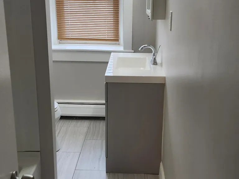 325 Whipple St — Photo 9