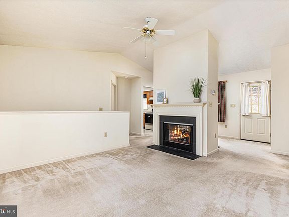 4th image of 1057 Harmony Orchard Rd