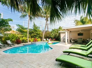 433 SE 3rd Ter, Dania, FL 33004