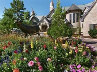 8 Elk Point Ln, Castle Rock, CO 80108