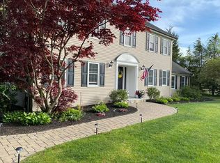 36 Forest St, Plympton, MA 02367