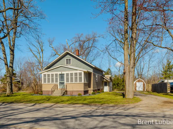6341 Adams St, Zeeland, MI 49464