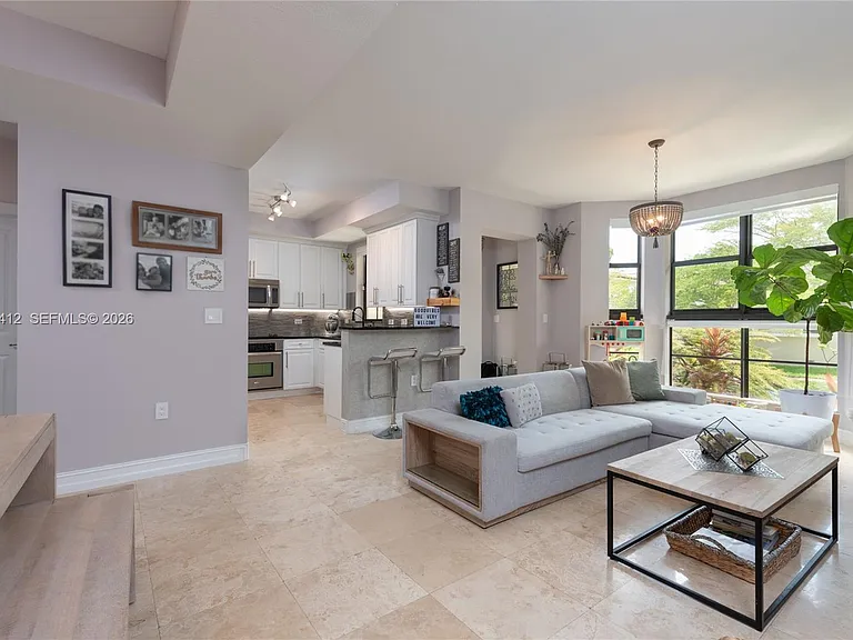 1650 Galiano St #Townhouse 14 — Photo 13