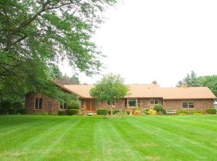 8240 Gittings Rd, Mount Pleasant, WI 53406
