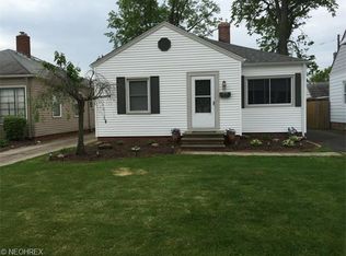 915 Clearview Ave, Parma, OH 44134