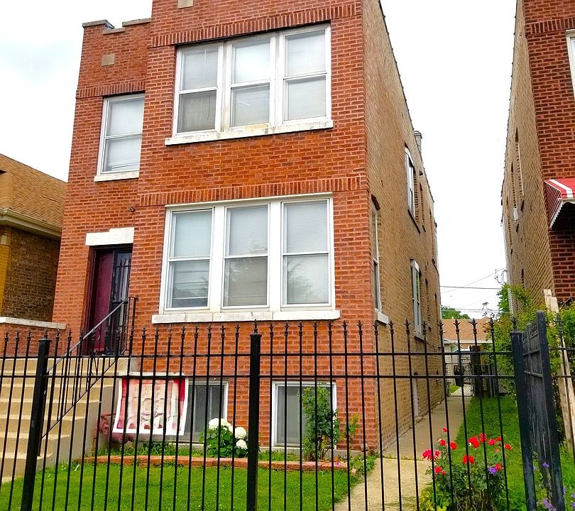 1st image of 3028 W 53rd Pl