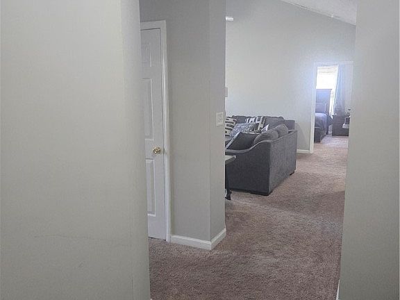 3rd image of 3139 Wisteria Ln Unit 201