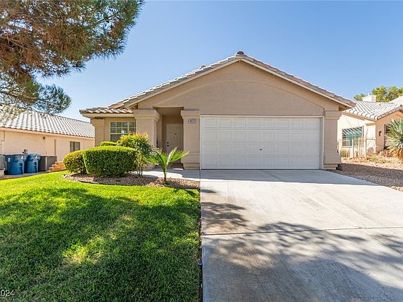 2nd image of 4929 Cedar Lawn Way