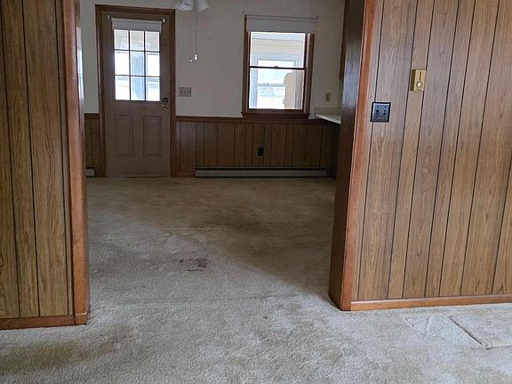 3rd image of 117 Howard Rd
