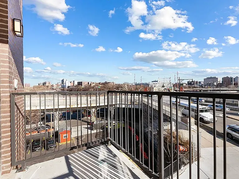 101 Macombs Pl #PHB — Photo 7