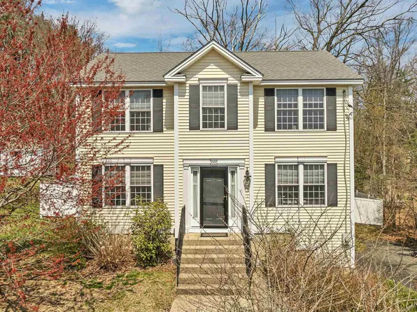 220 Arah Street, Manchester, NH 03104