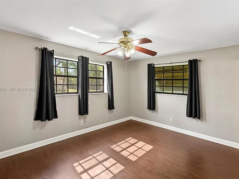 5081 SW 95th Ave — Photo 11