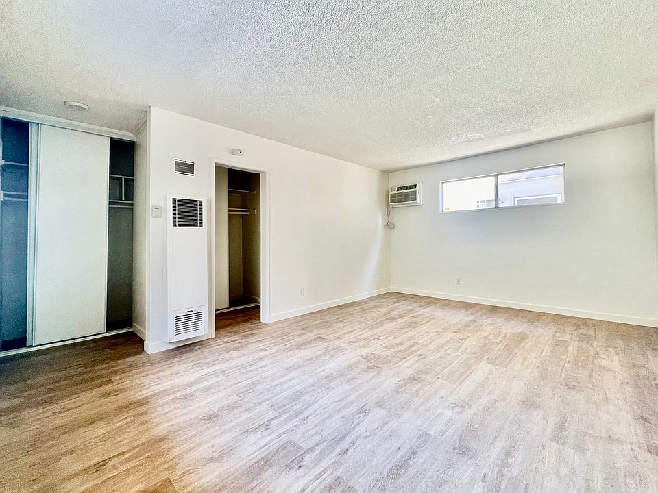 1st image of 7252 Jordan Ave APT 4