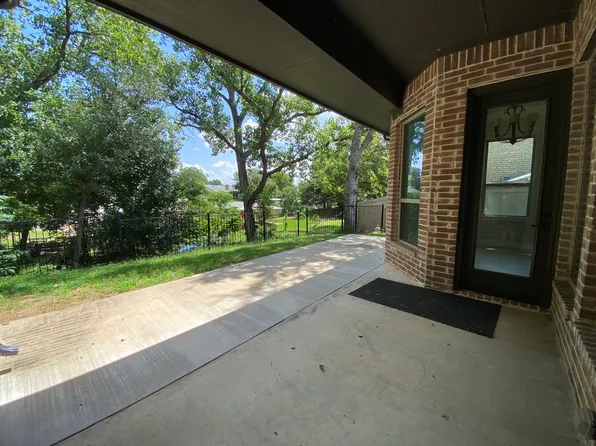 4007 Sioux Ct, Granbury, TX 76048