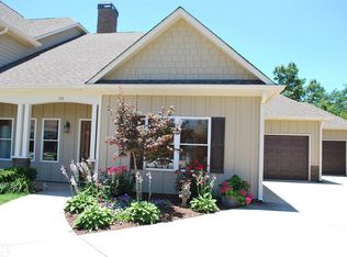 158 Village Dr, Dahlonega, GA