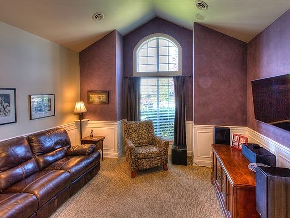 3rd image of 17121 E Daybreak Ln