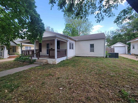 5th image of 1209 N C St