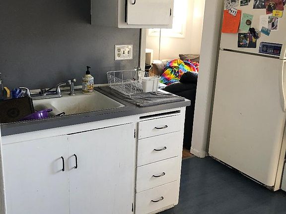 5th image of 1212 Williamson St #4093073