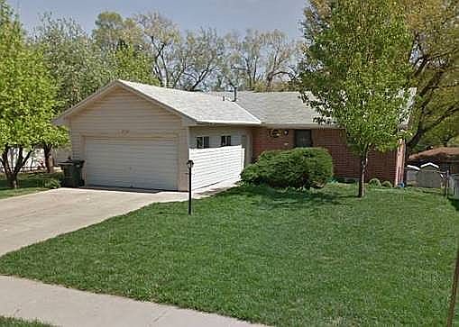 1st image of 2710 S 39th St