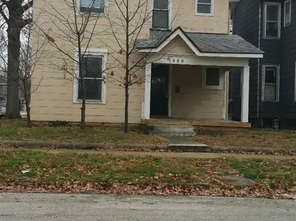 1444 S 8th St, Terre Haute, IN 47802