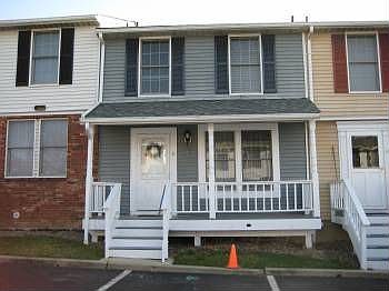 1st image of 26 Dayna Ct