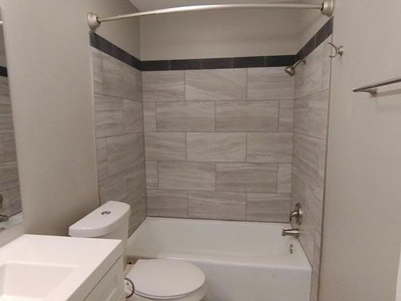 4th image of 127 Bard Dr