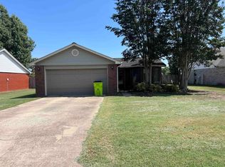 1801 S Oak St, Stuttgart, AR 72160