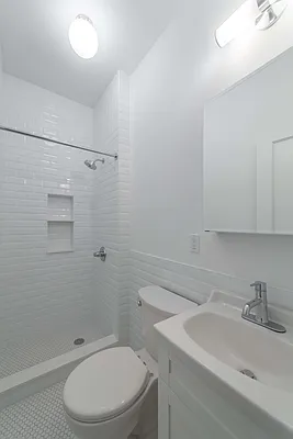 Rented by Thor Equities | media 30