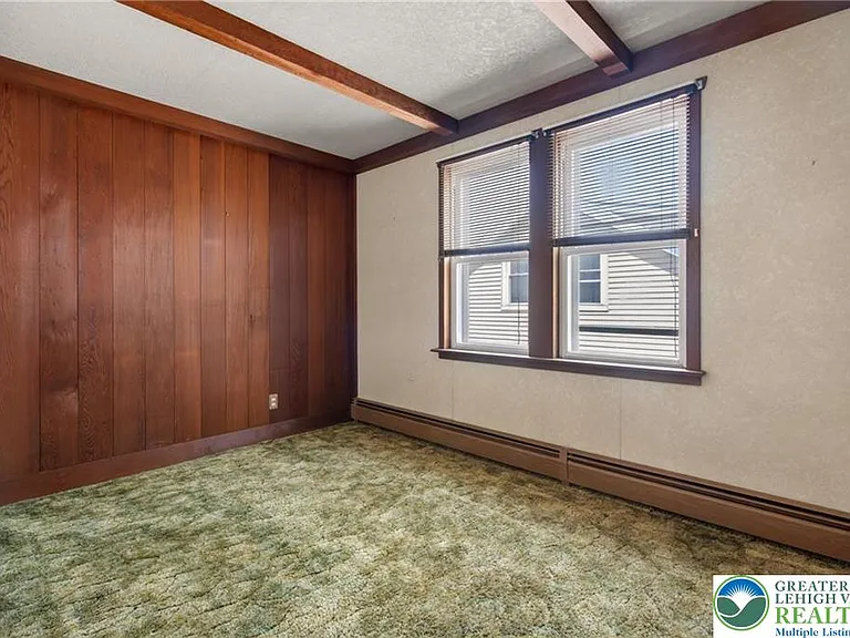 216 W Bertsch St — Photo 13
