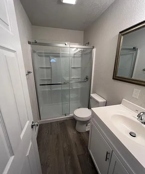 760 Yorkshire Way #2 — Photo 2