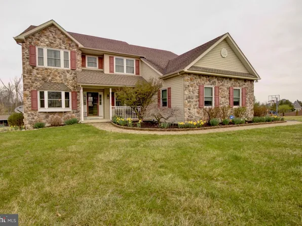 529 N Limerick Rd, Schwenksville, PA 19473