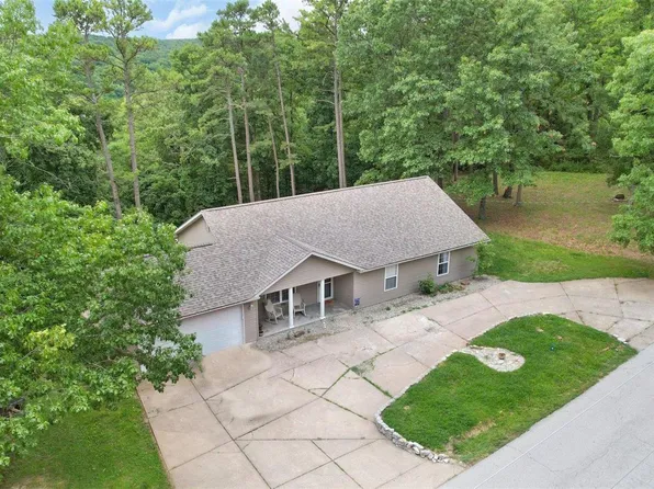 11588 Panther Ridge Dr, Sainte Genevieve, MO 63670