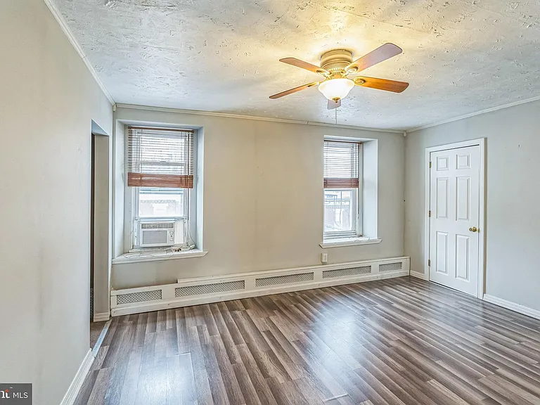 4658 Mansion St — Photo 21