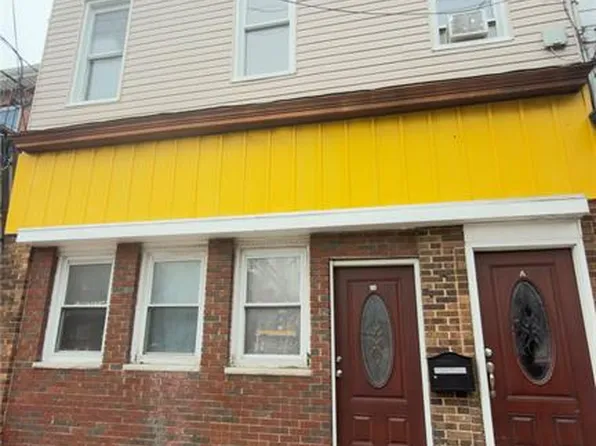 906 New York Ave, Union City, NJ 07087